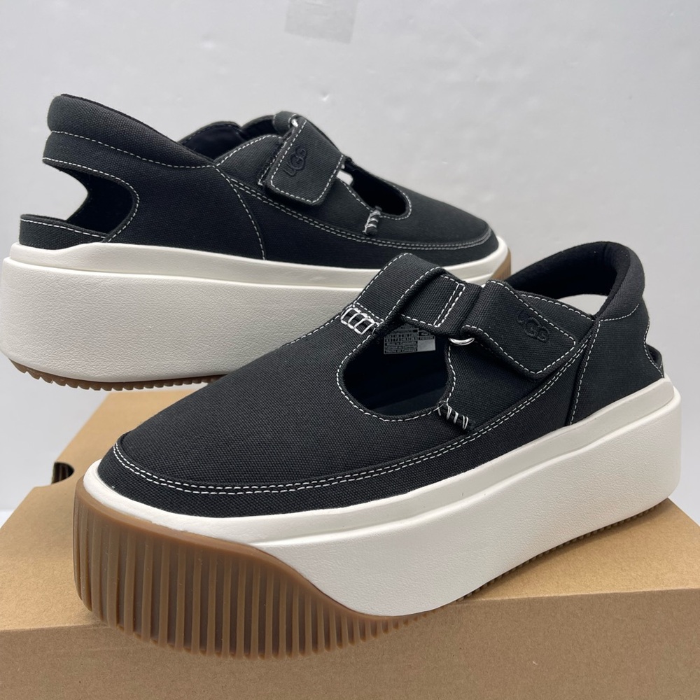 UGG
W / 1167500
W EZ-DUZZIT T-STRAP Ez-Duzzit Platform T-Strap Sneaker Black - Picture 9 of 16